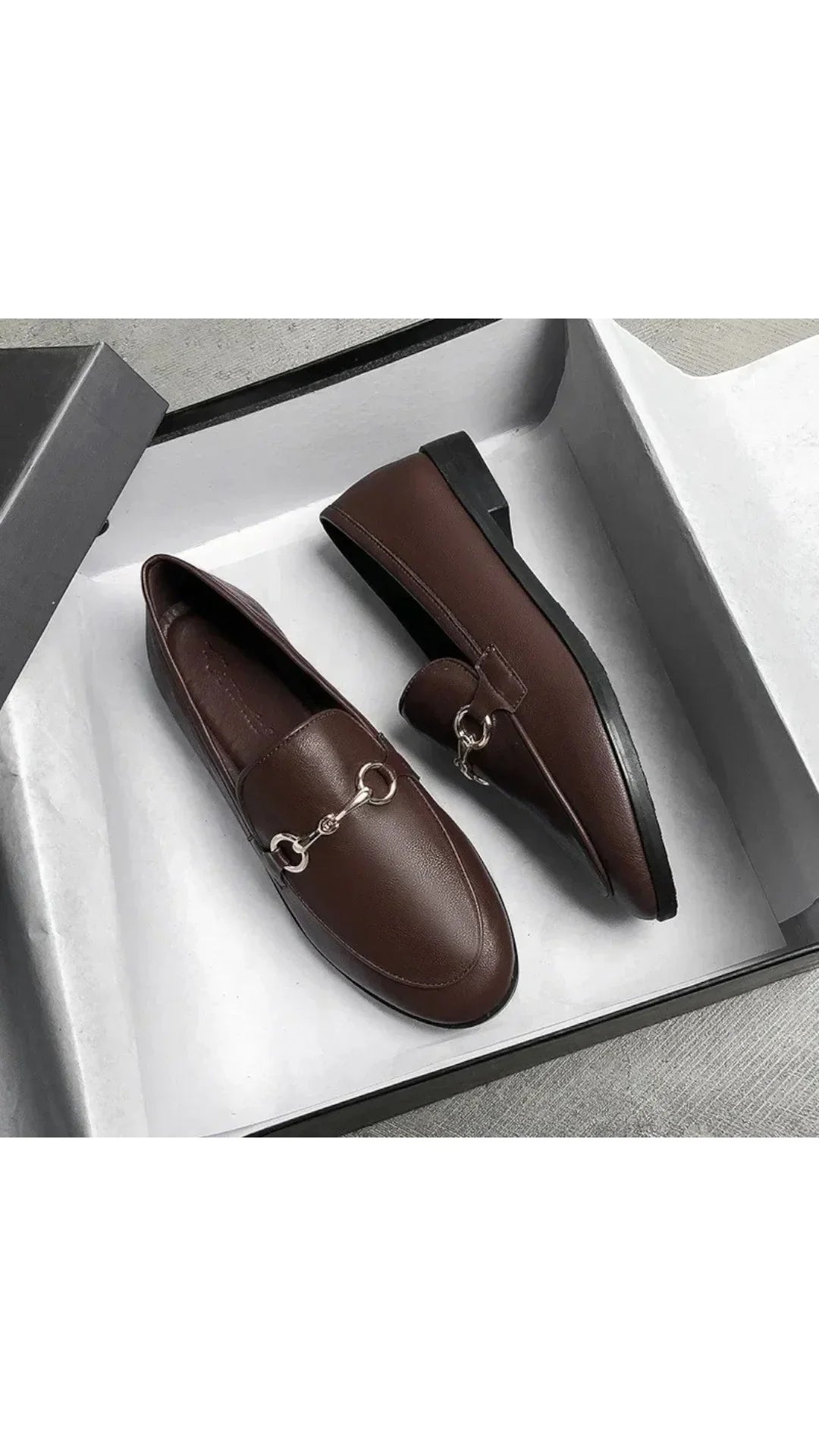 MOCASSINI DONNA CON DETTAGLIO METALLICO